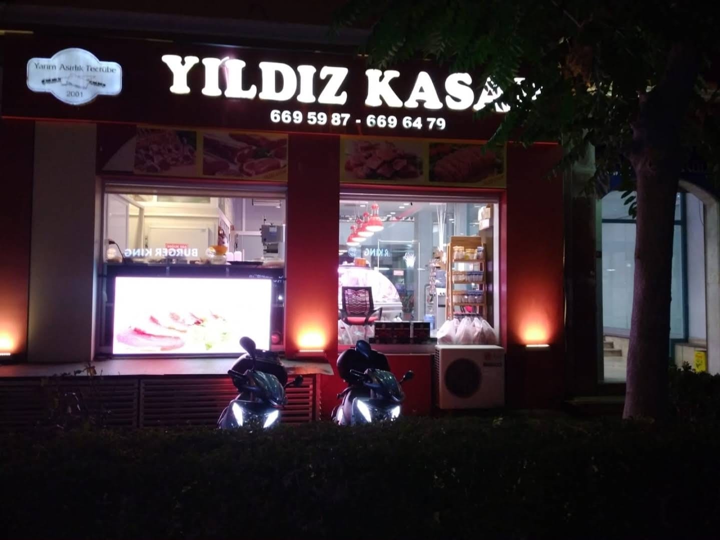 Yıldız Kasap vitrin